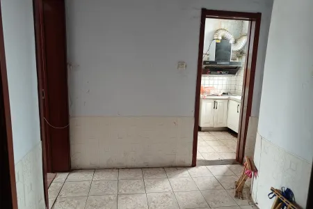 黄岛国货 2室1厅1卫南北 普装