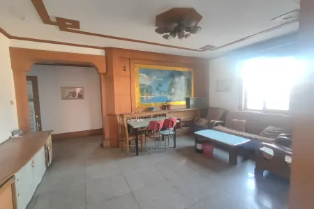 黄岛国货 3室1厅1卫 南 简装