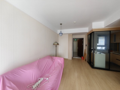 万科城市之光二期 3室2厅1卫 南 精装