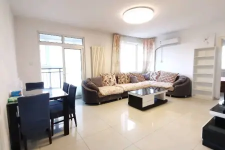 海尔望山居 2房2厅1卫 南北 简装