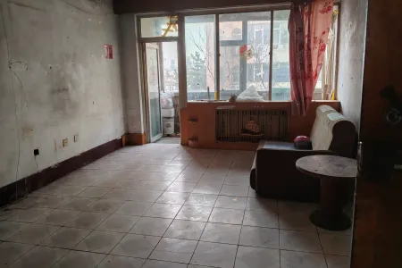 黑山小区 2室2厅1卫 南 普装