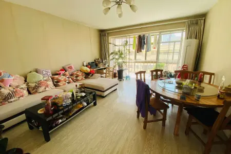 鲁信长乐花园 3室2厅2卫南北 