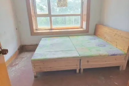 医院附近 2室1厅1卫 南北 简装