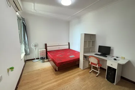 黄金怡海苑一期 2房1厅1卫 南北 精装