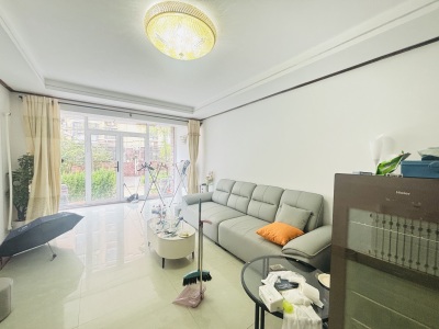 新贵都一期 5室3厅3卫 南北 普装