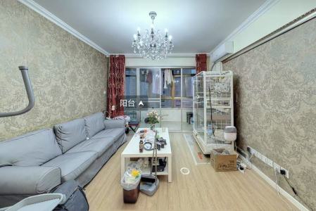 鲁信长乐花园 2室2厅1卫 南北 精装