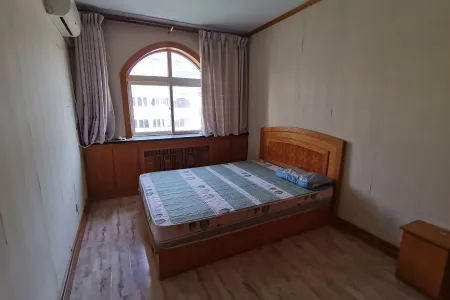 积米崖管委楼  3房2厅1卫 南北 精装