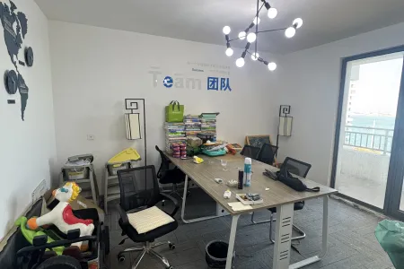 万达维多利亚湾（31-67号楼） 3室2厅2卫 北 毛坯