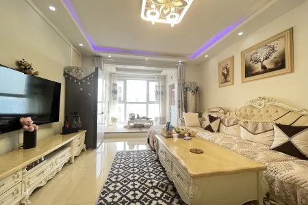 黄金怡海苑三期 2室2厅1卫 南北 精装