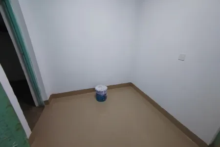 黄岛国货 2房1厅1卫 南 毛坯