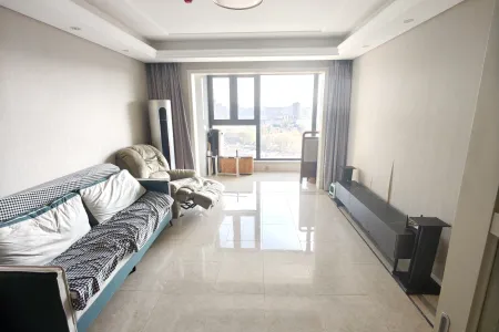 万科新都会二期 3室2厅2卫 南北 精装