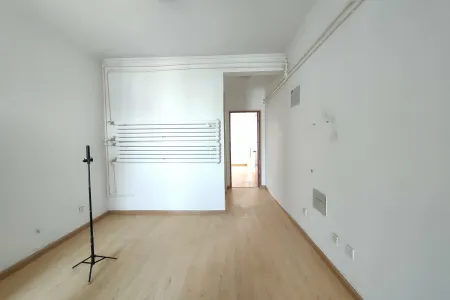 八里庄社区 1室1厅1卫南 精装