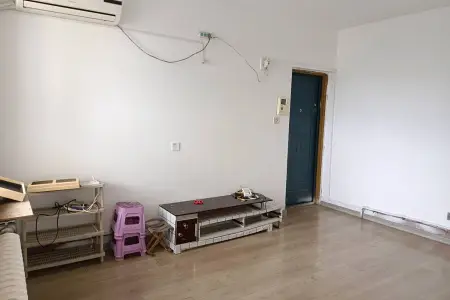 前湾小区 2房1厅1卫 南 普装