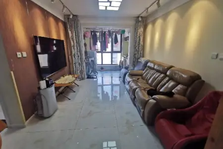 万达维多利亚湾（31-67号楼） 3房2厅1卫 南北 精装