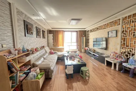 瑞海花园北区 4室2厅2卫 南北 精装