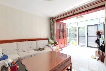 新贵都一期 5室2厅2卫 南北 精装