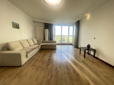 江山瑞城 3室2厅2卫 南北 普装