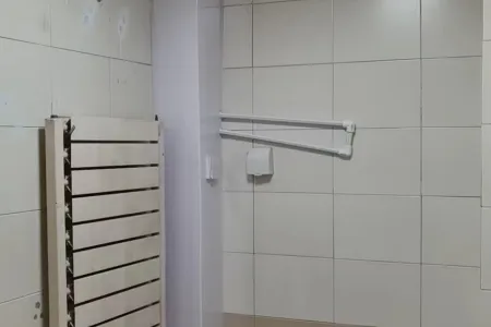 兰东小区 2房2厅1卫 南 精装