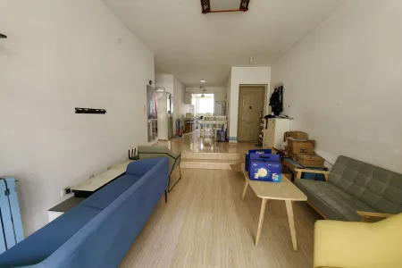 青港公寓 2室2厅1卫 南北 精装