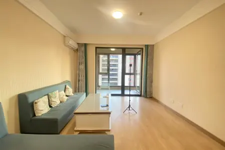 万科城市之光二期 3室2厅2卫 南 精装