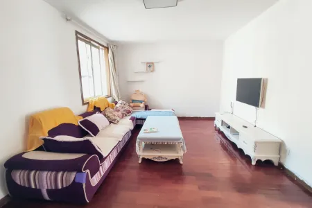 江山路西小区 2室2厅1卫 南北 中装