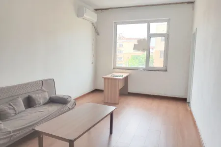 卧鹏小区 2室1厅1卫 南 普装