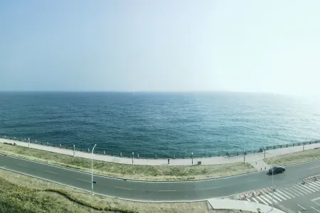 灵山湾悦府二期 4房2厅2卫 南北 毛坯