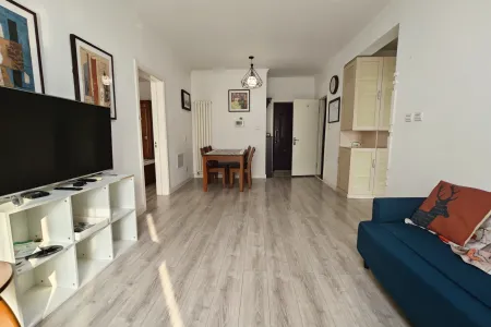 晶城 2房1厅1卫 南北 精装