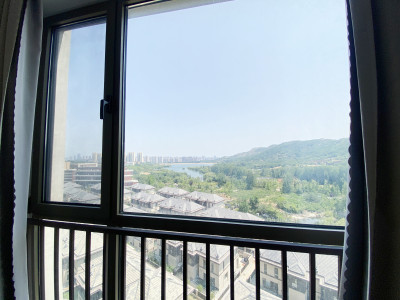 悦湖广场(商住楼)