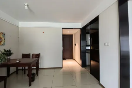 维多利亚湾南区（7-10）期 3室2厅2卫南北 精装