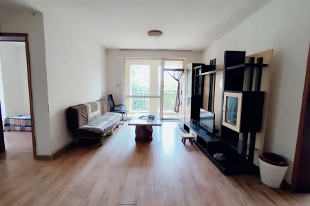 隆海东方华庭 3室2厅1卫 南北 精装