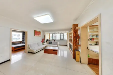 东宝花苑 3室2厅1卫 南北 普装