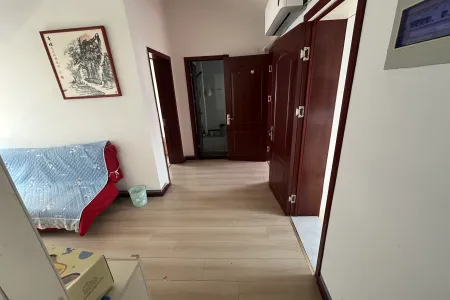 朝阳山社区 1房1厅1卫 南北 精装