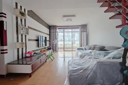 澳龙花园 5室4厅2卫 南 中装