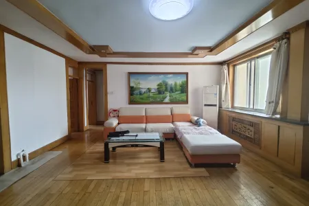 紫金山小区 3室1厅1卫 南北 普装