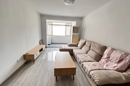 深港城 2室2厅1卫 南北 中装