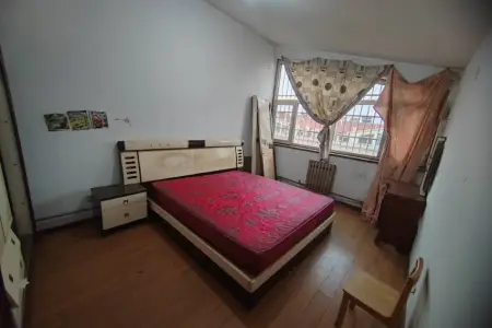 竹苞花园 2房2厅1卫 南 中装