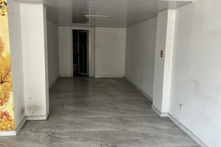 我家阳光1号商铺 1室0厅1卫南 简装