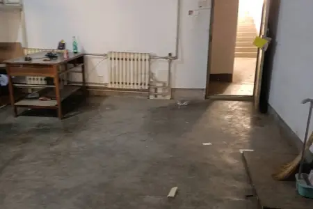 黑山小区 3室1厅1卫南北 毛坯