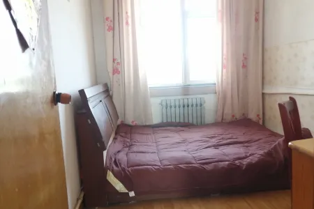 卧鹏小区 2室1厅1卫 1000.0元/月 满五年