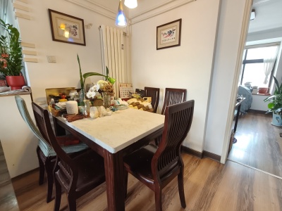 新贵都一期 3室2厅2卫 南北 