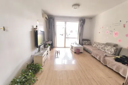 隆海东方华庭 3室2厅1卫 南北 精装