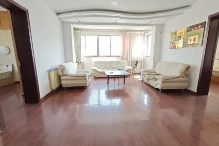 东宝花苑 3室2厅1卫 南 精装