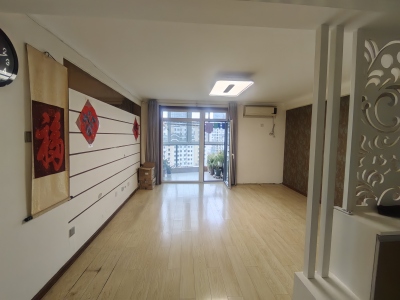 天泰阳光海岸 3室2厅2卫 东南 精装