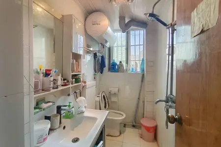 青港公寓 2房1厅1卫 南北 中装