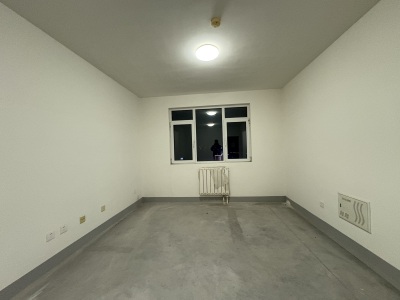 三喜苑 3室2厅2卫 南 普装