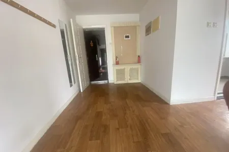 都市假日 3房2厅2卫 南北 普装