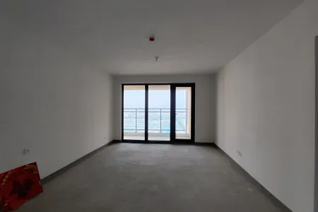 世茂锦域东区 4房2厅2卫 南北 毛坯