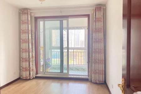 凤凰城 3室2厅1卫南北 精装