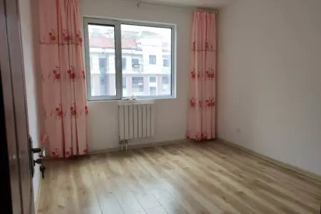 峨眉山小区 2房2厅1卫 南北 精装